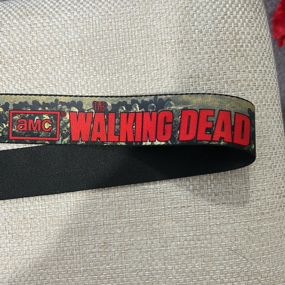 Walking dead belt great condition - Picture 2 of 6